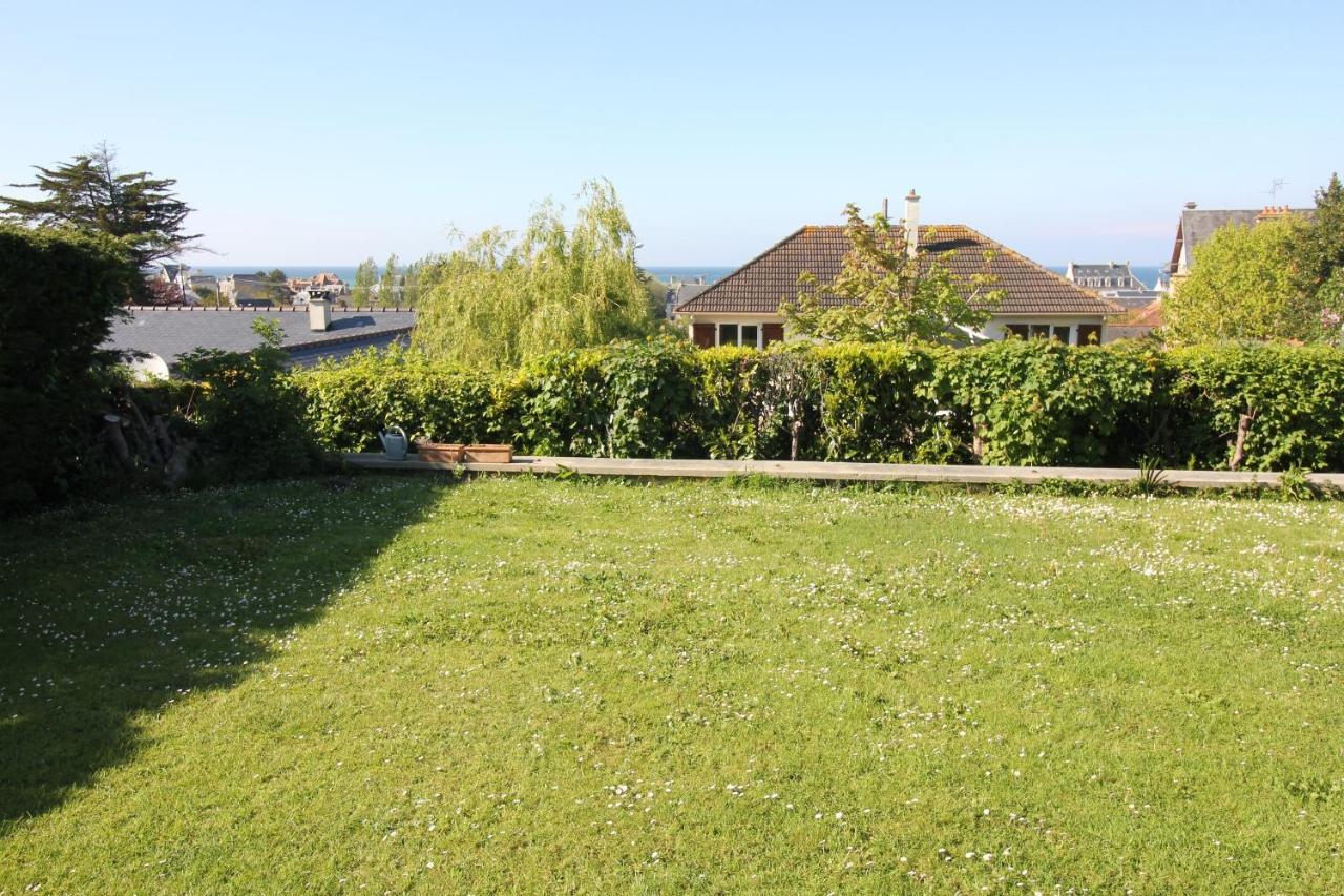 Chez Régine Appartamento Arromanches-les-Bains Esterno foto